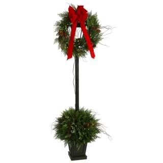 Vickerman E894618   6.5 ft. Artificial Christmas Tree   High 