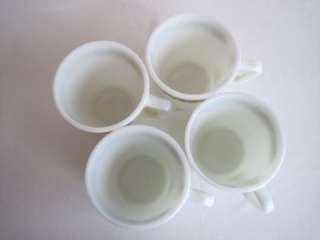 Vintage Pyrex Crazy Daisy Coffee Mugs   Lot of 4  