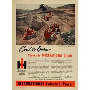 1946 Ad International Crawler Tractor Strip Mining Coal   Original 