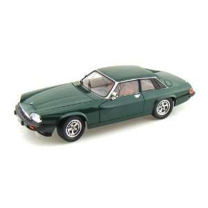  1975 Jaguar XJS 1/18 Green Toys & Games