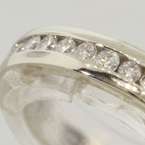 Ladies Beautiful Solid 18K White Gold Vintage Diamond Ring Band 