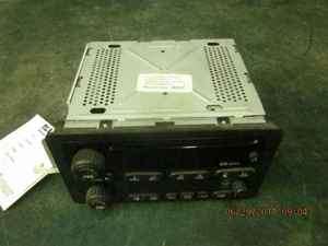 02 03 GMC Envoy CD Player Radio  