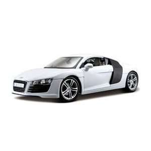 Audi R8 White 1/18 Diecast Model Car  Toys & Games  