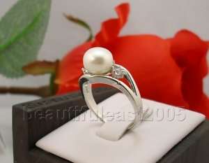 One charming natural 8 9mm AAA+ white Pearl ring(#6 9)  