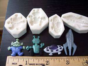 Alien Robot Saucer Ship Lot   Hard Polymer Clay Molds  