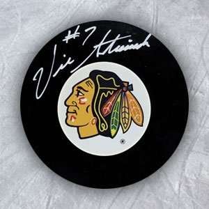  Vic Stasiuk Chicago Blackhawks Autographed/Hand Signed Hockey 