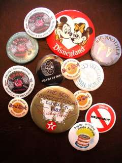 COLLECTOR 1962 2000 PROMOTIONAL BUTTONS  