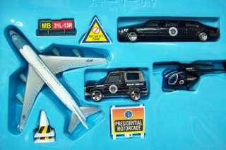 AIR FORCE ONE USA Diecast Airport Play Set 9 Pc  