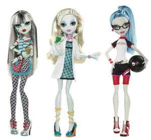 Monster High CLASSROOM Doll  Ghoulia, Frankie, Lagoona Freaky Just 