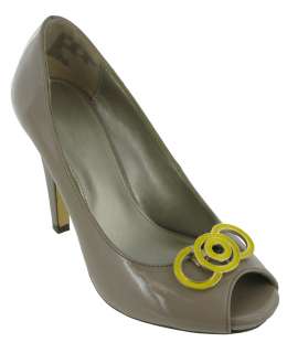 Vintage 1960s Tip Toe Enamel Yellow Shoe Clip Pair  