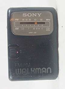 sony walkman am fm srf 39 portable stereo the radio works great