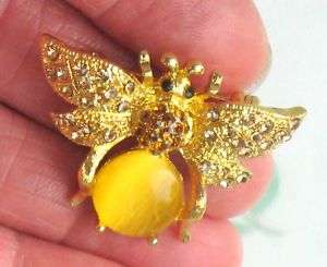 VINTAGE STYLE YELLOW MOONSTONE BEE BUG BROOCH PIN  