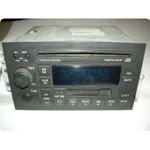    Radio  BRAVADA 99 Bose cassette CD player U1F Automotive