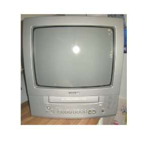    Toshiba MV 13N3   13 CRT TV with built in VCR Electronics