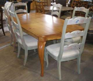 Thomasville Furniture Bridgehampton Dining Table & Hand Painted Chairs 