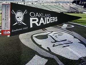 New NWT NFL Oakland Raiders Wool Throwback Pennant Winning Streak 