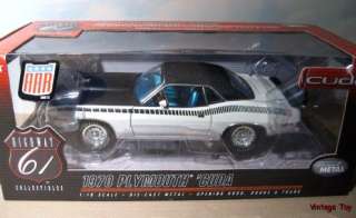 this auction features a vintage mopar release in 1 18 scale this is 